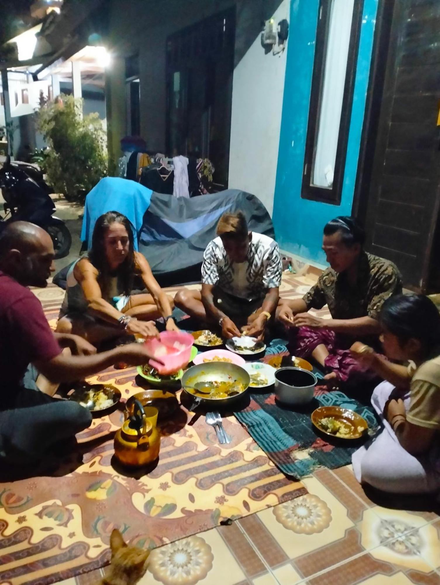 Kuta  T&T Homestay מראה חיצוני תמונה