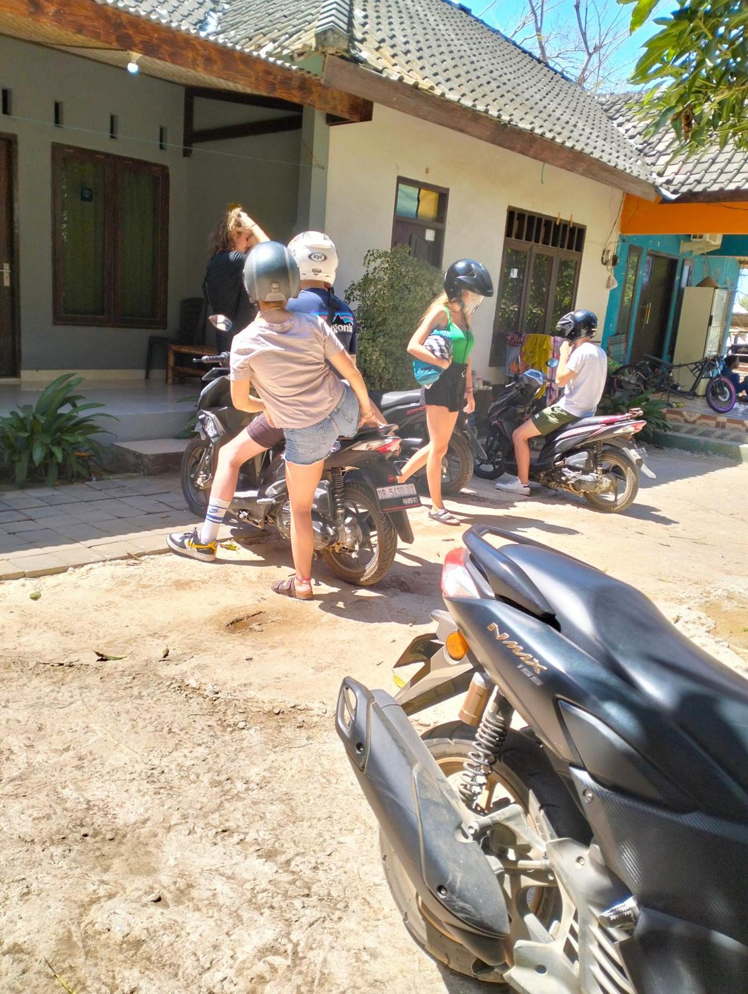 Kuta  T&T Homestay מראה חיצוני תמונה
